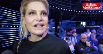 Copertina di Sanremo da pecora, Simona Ventura difende Blanco: “Almeno ha chiesto scusa, andiamo oltre”