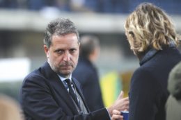 Copertina di L’ex ds Juventus:  “Se compriamo un cane gli diamo  3 milioni e mezzo”