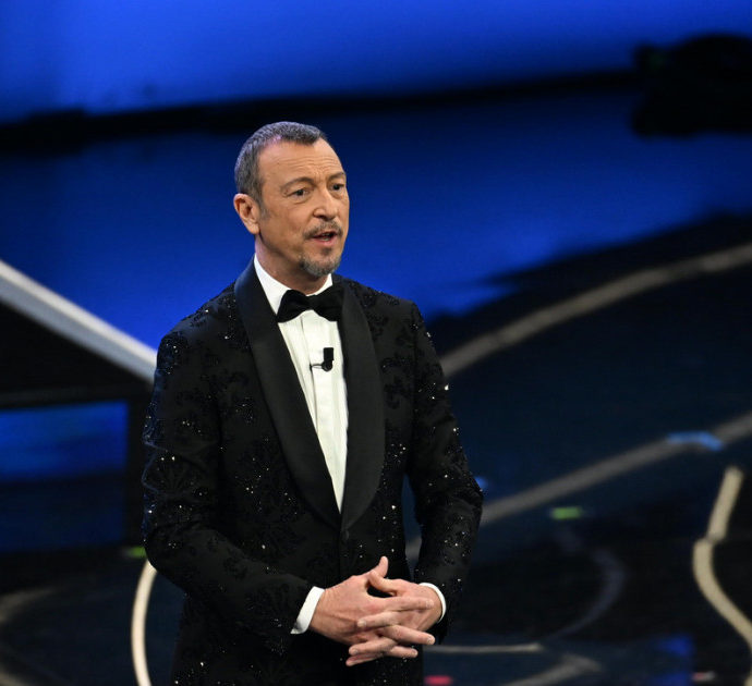 Sanremo 2024, i divieti di Amadeus per chi sale sul palco: “No al verde e al viola”. Le rivelazioni della costumista