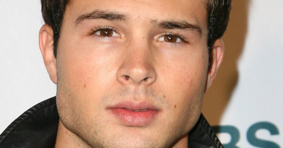 Cody Longo morto, addio all’attore della serie “Hollywood Heights Vita da popstar”