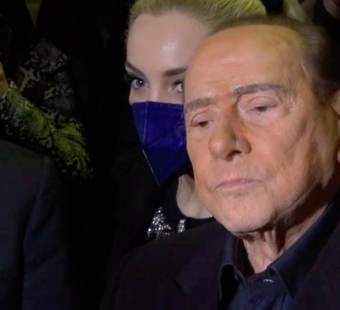 Sanremo, Berlusconi: “No a cambio vertici Rai. Ma al Festival ho visto cose ideologicamente spostate a sinistra, non lo trovo giusto”