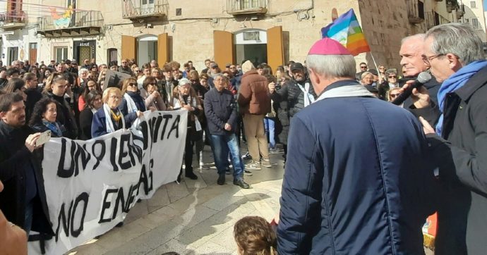 Copertina di Manfredonia contro il  maxi-deposito Gpl “vecchio” di 30 anni. Governo pronto all’ok