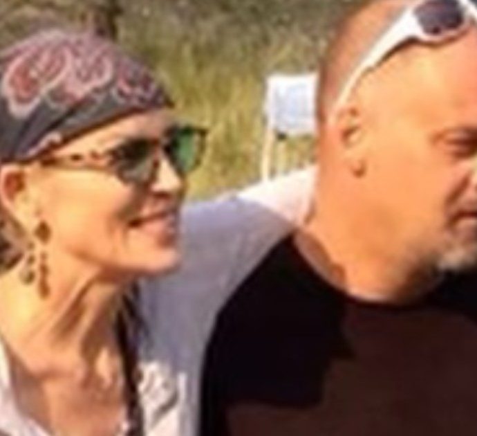 Lutto per Sharon Stone: è morto il fratello Patrick, padre del nipotino deceduto a 11 mesi. Il video in lacrime e l’appello ai fan: “Siate gentili”