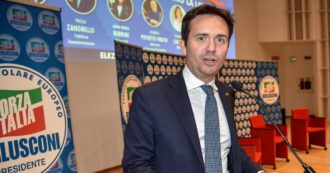 Copertina di Berlusconi, FI spara numeri a caso: “Assolto 135 volte su 136”