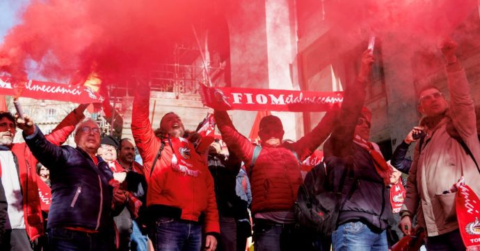 Copertina di Aperto a Padova il 28° congresso della Fiom Cgil