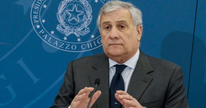 Lampedusa, il ministro Tajani: “La situazione può peggiorare nei prossimi mesi”