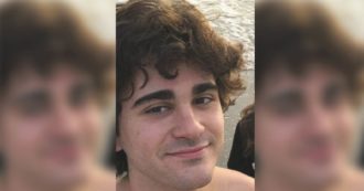 Copertina di De Seta, la perizia: “La lastra da 15 quintali  che uccise lo studente  non era agganciata”