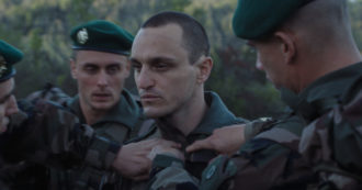 Copertina di Festival di Berlino 2023, Disco Boy unico film a rappresentare l’Italia. Il regista Giacomo Abbruzzese: “10 anni per metterlo in piedi”