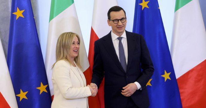 Kiev, Meloni anticipata da Biden: il viaggio “impallato” dagli States