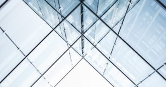 Copertina di Come usare il vetro nelle costruzioni senza fare strage di uccelli