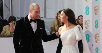Copertina di Il principe William “rifiuta” Kate Middleton: il gesto sul red carpet dei BAFTA non passa inosservato