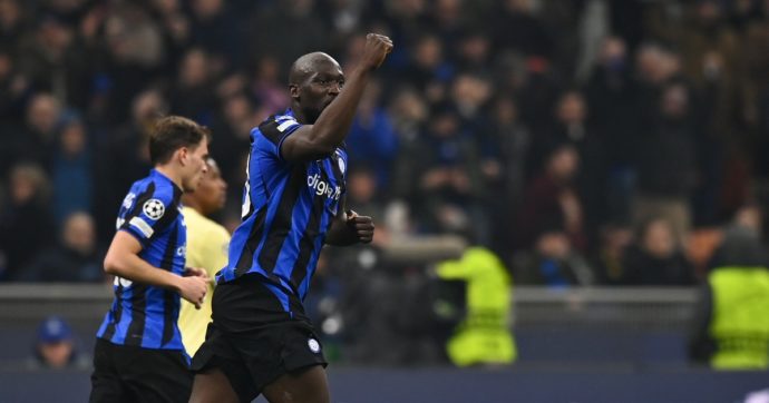 Inter-Porto 1 a 0, Lukaku regala il successo ai nerazzurri nel finale. I portoghesi crollano dopo essere rimasti in dieci