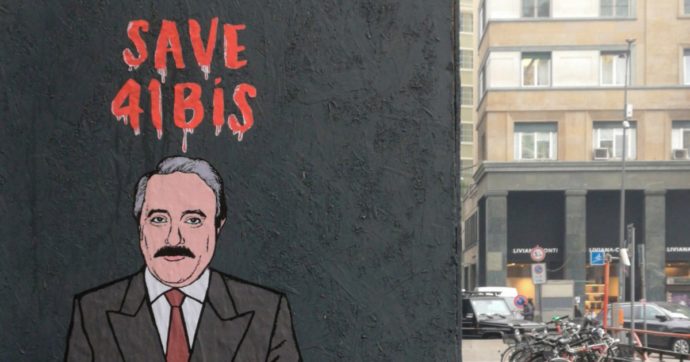 Copertina di Falcone nel murales “Salvate il 41-bis”