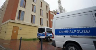 Copertina di Berlino, uccisa bambina di 5 anni: era stata trovata esanime vicino a un parco. Arrestato il babysitter amico di famiglia