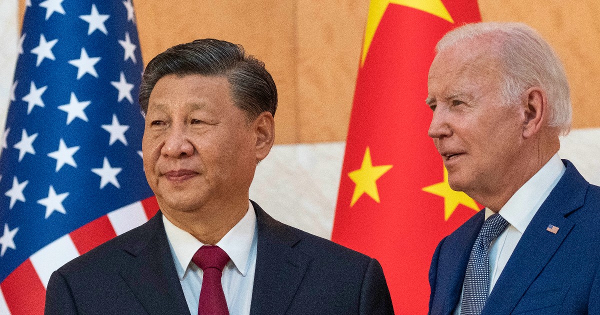 Ukraine, after a year of war, diplomacy is missing: peace is in the hands of the US and China, but Biden and Xi consider asserting their presence