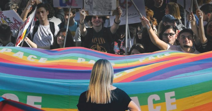 Meloni ora ha la fifa dei sondaggi. Silvio gongola: “Il Paese è con me”