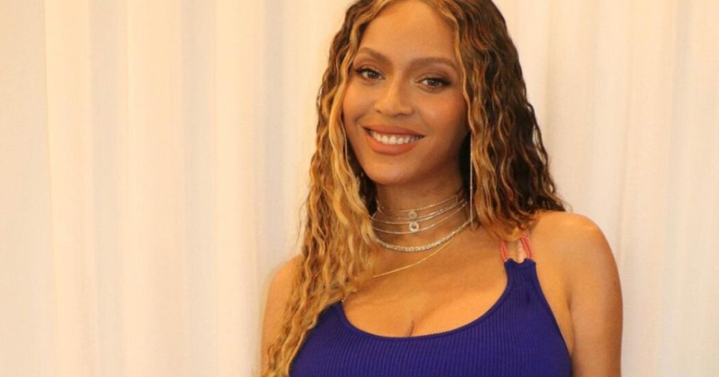 https://st.ilfattoquotidiano.it/wp-content/uploads/2023/02/26/Beyonce-1050x551.jpg