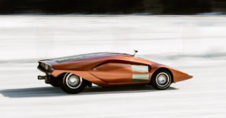 Copertina di The I.C.E., oltre 11 mila spettatori per le auto storiche a St Moritz. Vince la Lancia Strato’s