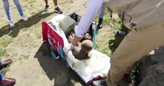 Copertina di La polizia trova una mummia nella borsa di un rider: l’eccezionale ritrovamento durante un normale controllo