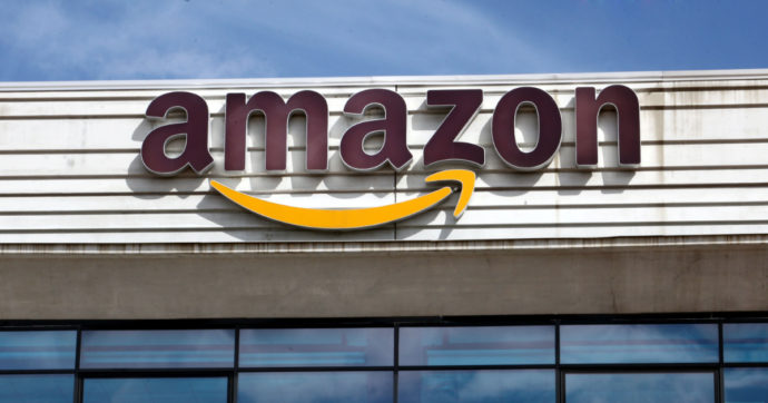 Amazon licenzia ancora: altri 9mila dipendenti a casa. La strage di posti di lavoro in big tech non finisce più