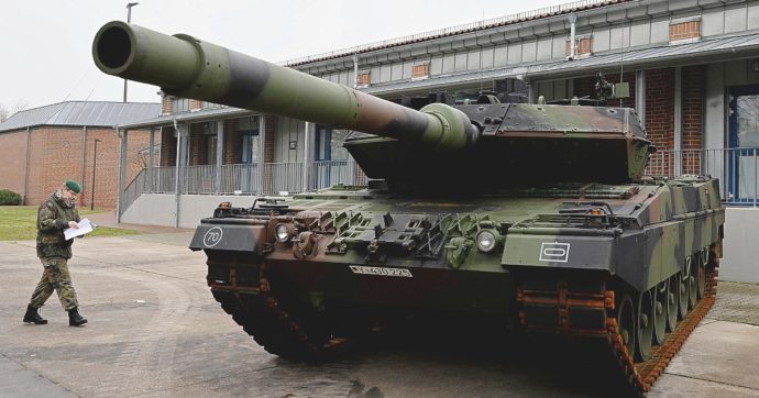 Carri armati, la fabbrica tedesca a casa dell’alleato