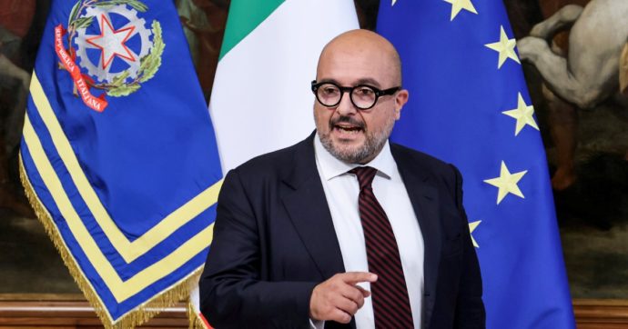 Copertina di Sangiuliano, 4 mesi da ministro. I “risultati” sono un grande bluff