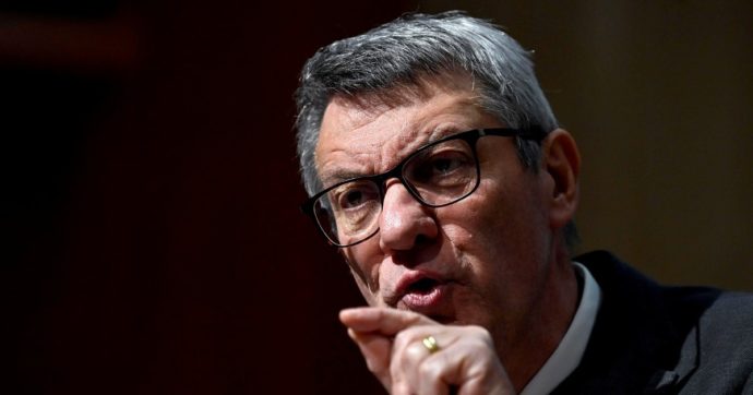 Copertina di La guerra al peggior contratto d’Italia