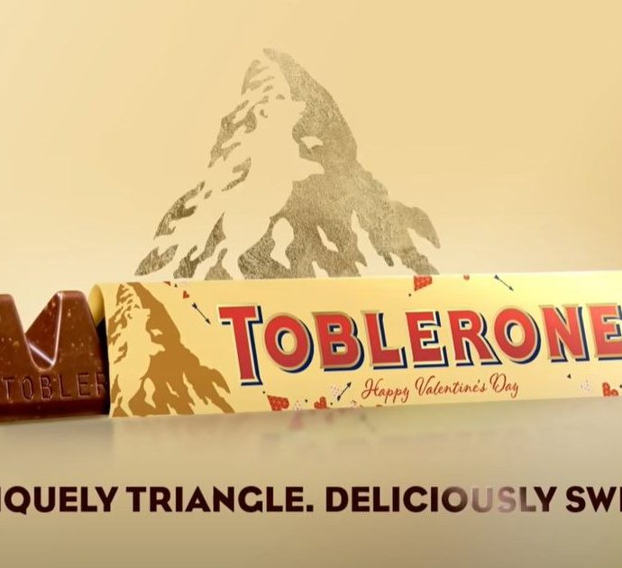 Toblerone, via l’immagine del Cervino dalla celebre confezione: ecco perché