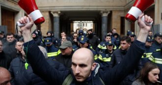 Copertina di Georgia, continua la protesta contro la legge sugli “agenti stranieri”. Usa dalla parte dei manifestanti: “Siamo col popolo”