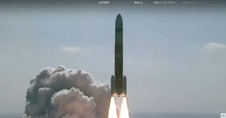 Copertina di Giappone, fallito dopo il decollo il secondo lancio del razzo di nuova generazione H3: il video