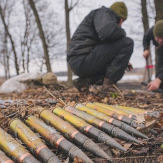 Copertina di Usa, la guerra di Kiev svuota gli arsenali: 40 anni per i nuovi