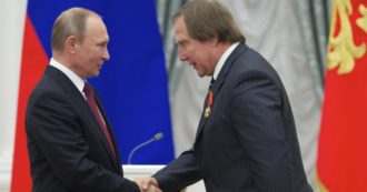Copertina di Svizzera, il patrimonio di Putin e il suo violoncellista accusato di riciclaggio: a processo il “mistero” dei 50 milioni di dollari