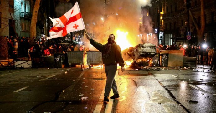 Chisinau e Tiblisi: accuse di golpe