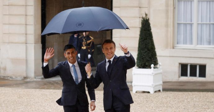 Uk-Francia, patto anti-migranti