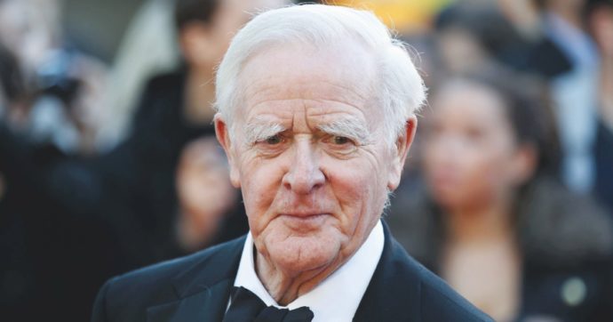 Copertina di La nuova biografia di Le Carré: amanti usate come agenti