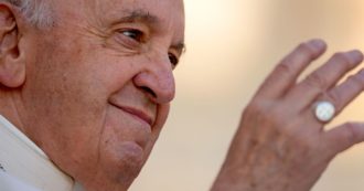 Copertina di ESCLUSIVO | Intervista a Papa Francesco: ‘Corruzione, lo scandalo che mi fa soffrire’. Pedofilia? ‘La Chiesa ha capito che non può più coprirla’