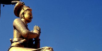 Copertina di Nepal, fermato un professore italiano: è accusato di aver trafugato reperti archeologici