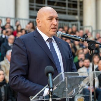 Copertina di “I migranti spinti dai russi”, il delirio di Tajani e Crosetto: il Fatto di domani 14 marzo