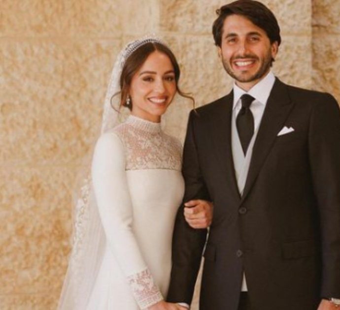 Iman di Giordania, la figlia della regina Rania si è sposata: la tiara di diamanti e le nozze da sogno – FOTO