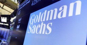Copertina di Svb, la vendita dei titoli di Stato affidata a Goldman Sachs. Poi il crac. La banca d’affari incasserà comunque 100 milioni