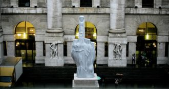 Copertina di I timori di contagio affossano i listini