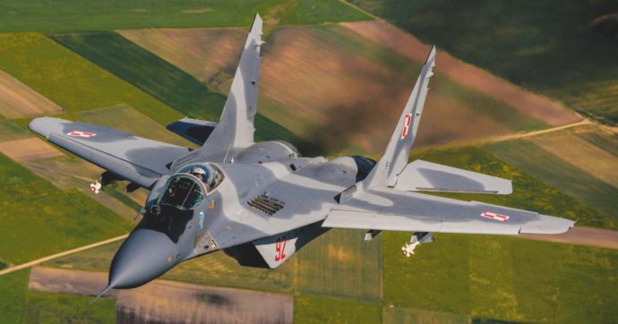 Varsavia manda i jet a Kiev. Gli Usa: da noi niente F-16
