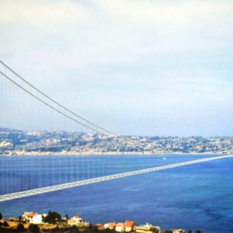 Copertina di Meloni imbavaglia Salvini, ma lo accontenta sul  Ponte