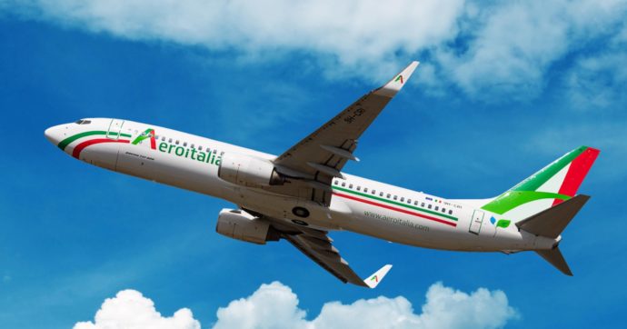 Aeroitalia, cinque aerei e tanti disservizi