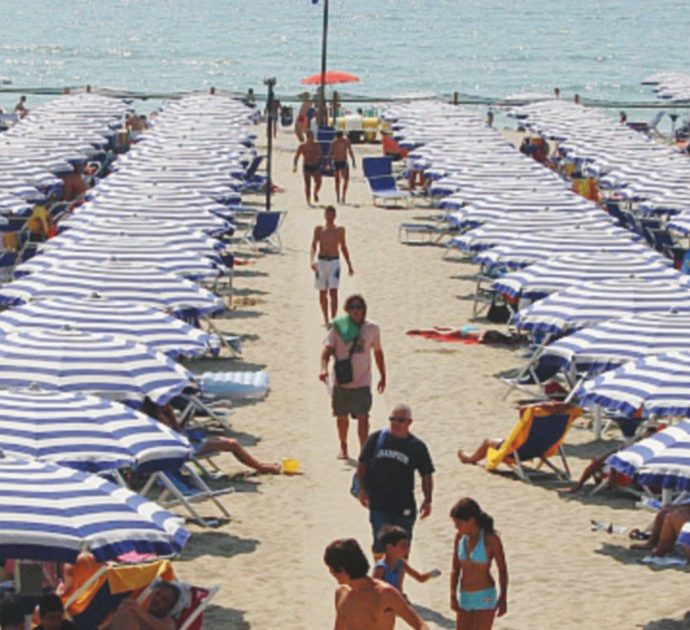 Spiagge sempre più costose, prezzi su fino al +16% rispetto al 2025: Alassio la più cara, rincari record a Taormina