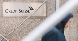 Copertina di Il salvataggio di Credit Suisse non convince. Titoli in forte ribasso, Borse di nuovo in calo
