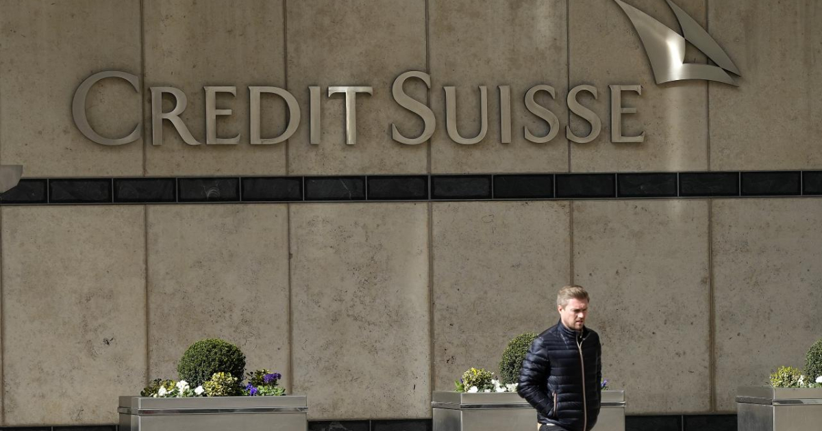Credit Suisse, se reanuda la caída: 10% en el mercado de valores.  El matrimonio no forzado de ayer de Oops Rival