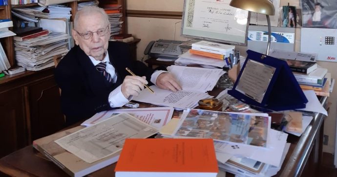Morto Elio Lodolini, il decano degli archivisti italiani: aveva 101 anni. I suoi insegnamenti hanno formato una generazione