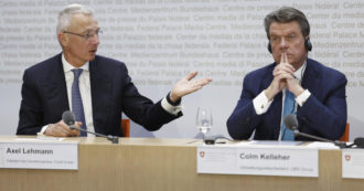 Copertina di I manager di Credit Suisse: “Il crac? Colpa dei risparmiatori e dei social media”. E si preparano a incassare i bonus