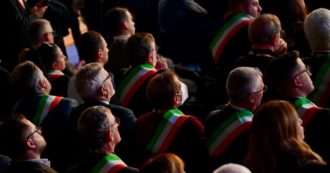 Copertina di I sindaci: “vogliamo il terzo mandato”